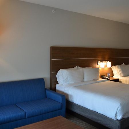 Holiday Inn Express & Suites - Charlotte Ne - University Area By Ihg Exteriér fotografie