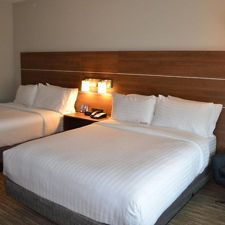 Holiday Inn Express & Suites - Charlotte Ne - University Area By Ihg Exteriér fotografie