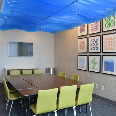 Holiday Inn Express & Suites - Charlotte Ne - University Area By Ihg Exteriér fotografie