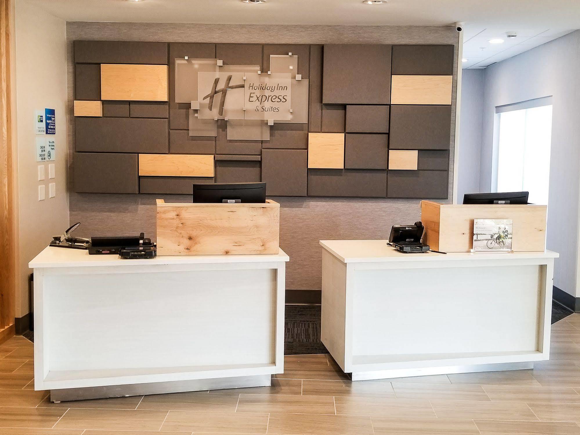 Holiday Inn Express & Suites - Charlotte Ne - University Area By Ihg Exteriér fotografie