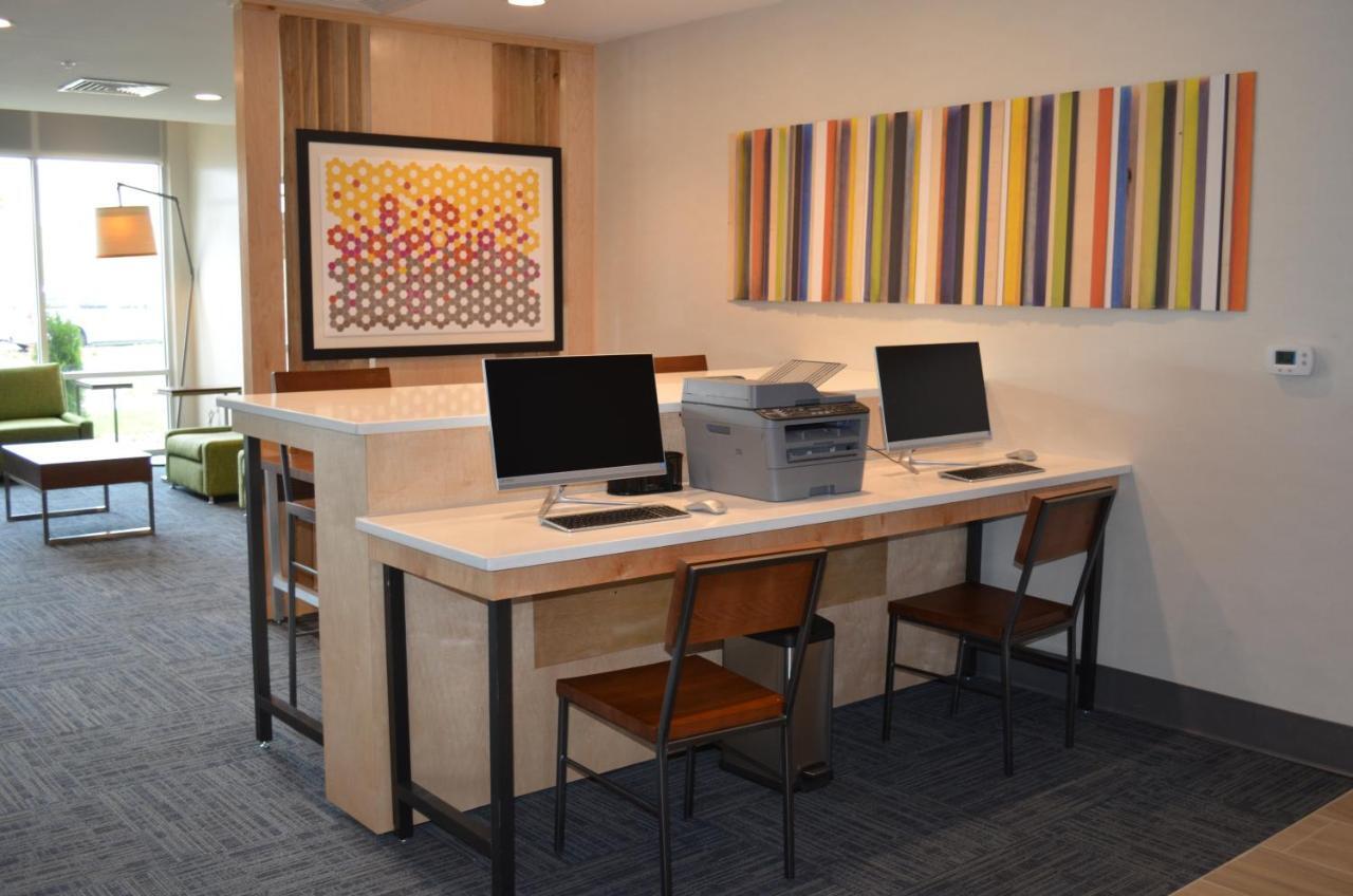 Holiday Inn Express & Suites - Charlotte Ne - University Area By Ihg Exteriér fotografie