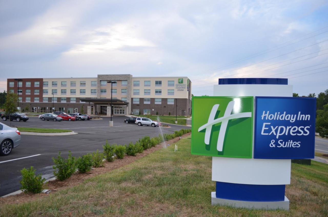 Holiday Inn Express & Suites - Charlotte Ne - University Area By Ihg Exteriér fotografie